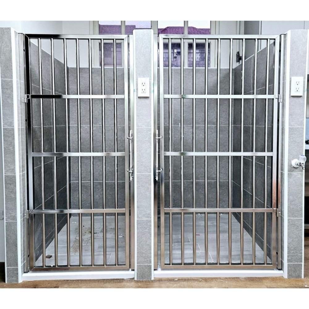 落地大狗籠門